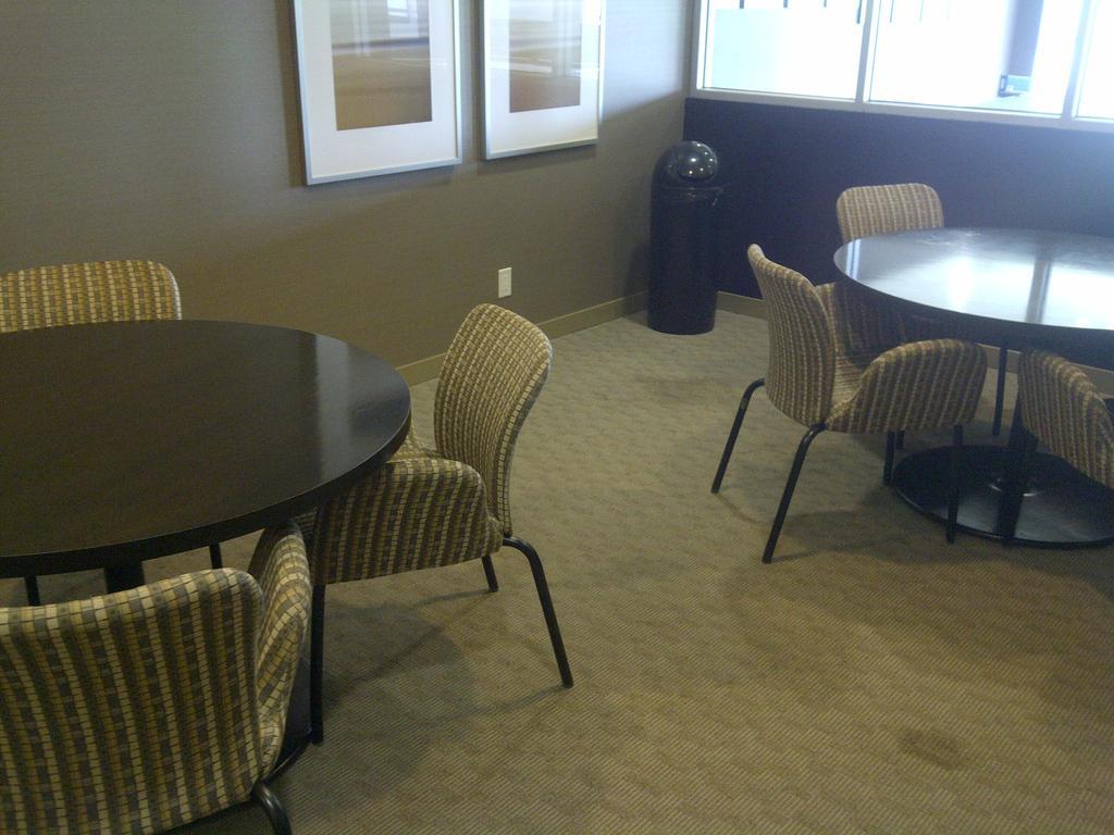 Scarborough Centre Luxury Business Suite Markham Ruang foto